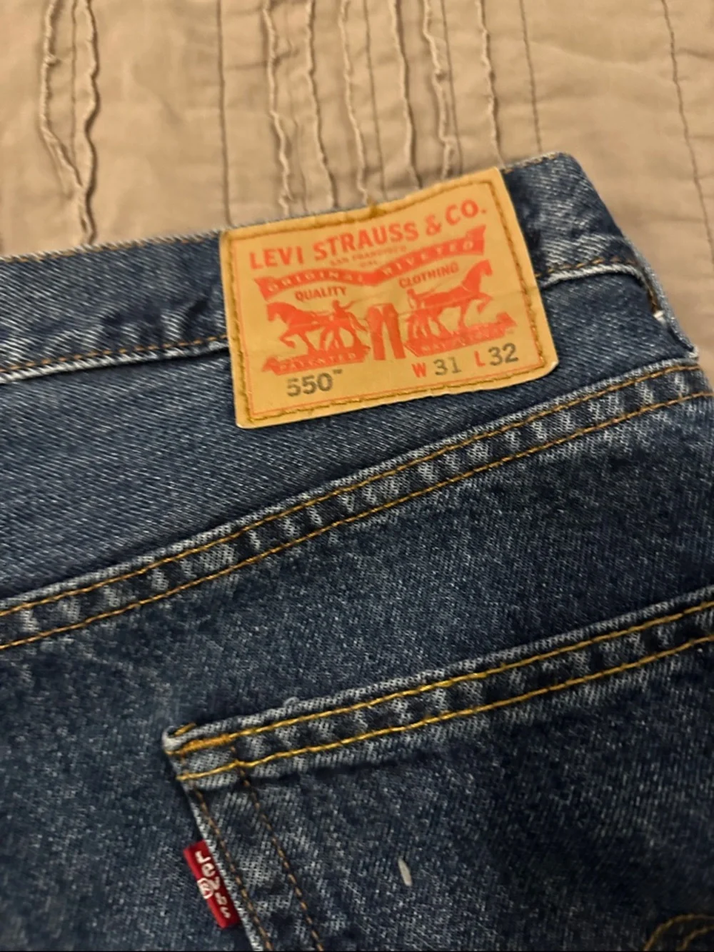 Levi's Classic Blue 550 Jeans. 31x32